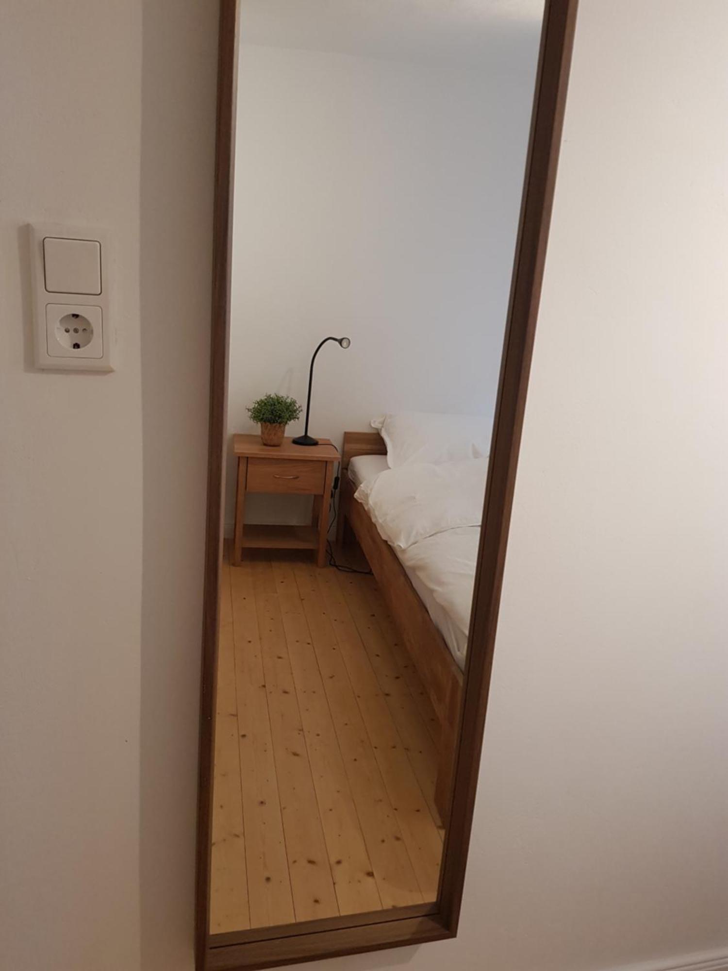 Gretchens Apartment